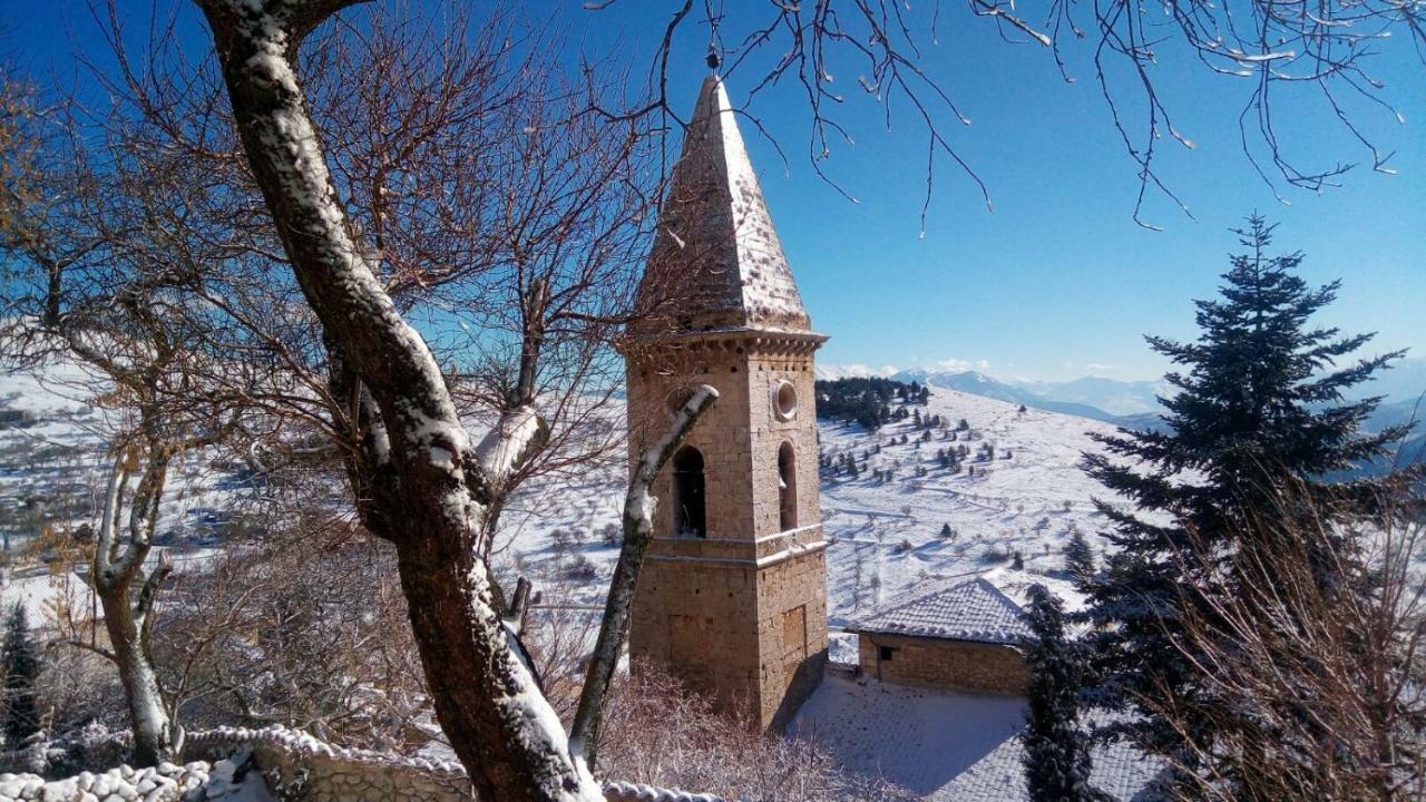 La Corte Di Sabatino Calascio Luaran gambar